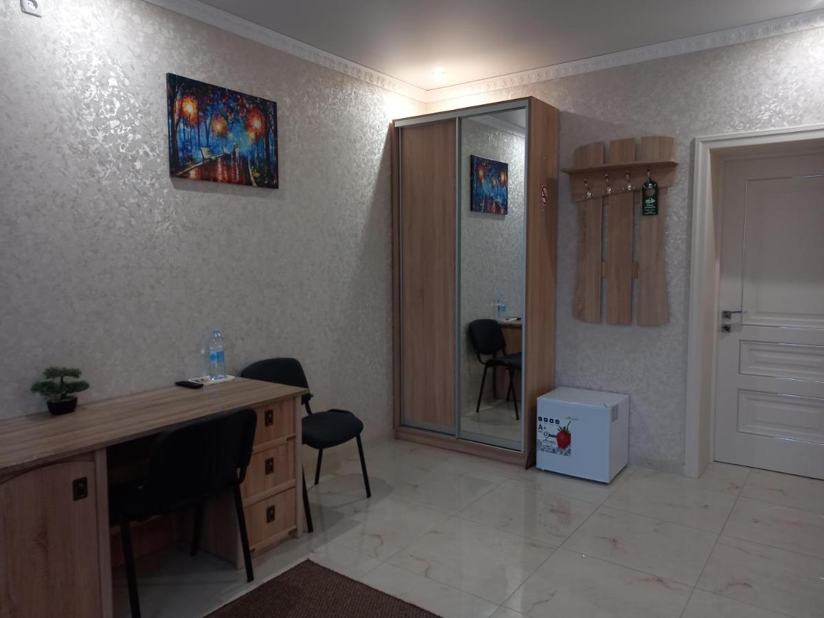 Готель River House Umanʼ Exteriér fotografie