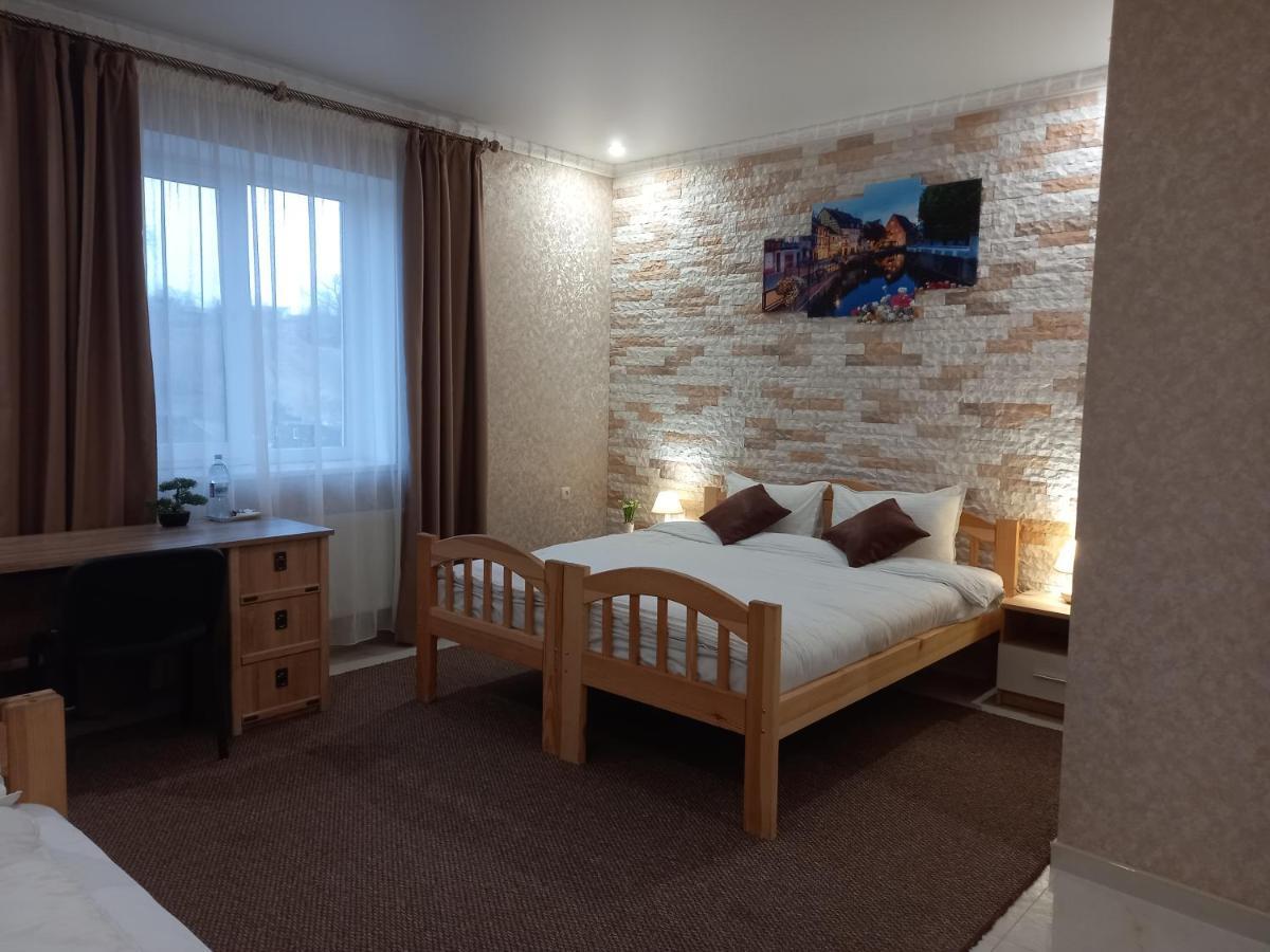 Готель River House Umanʼ Exteriér fotografie