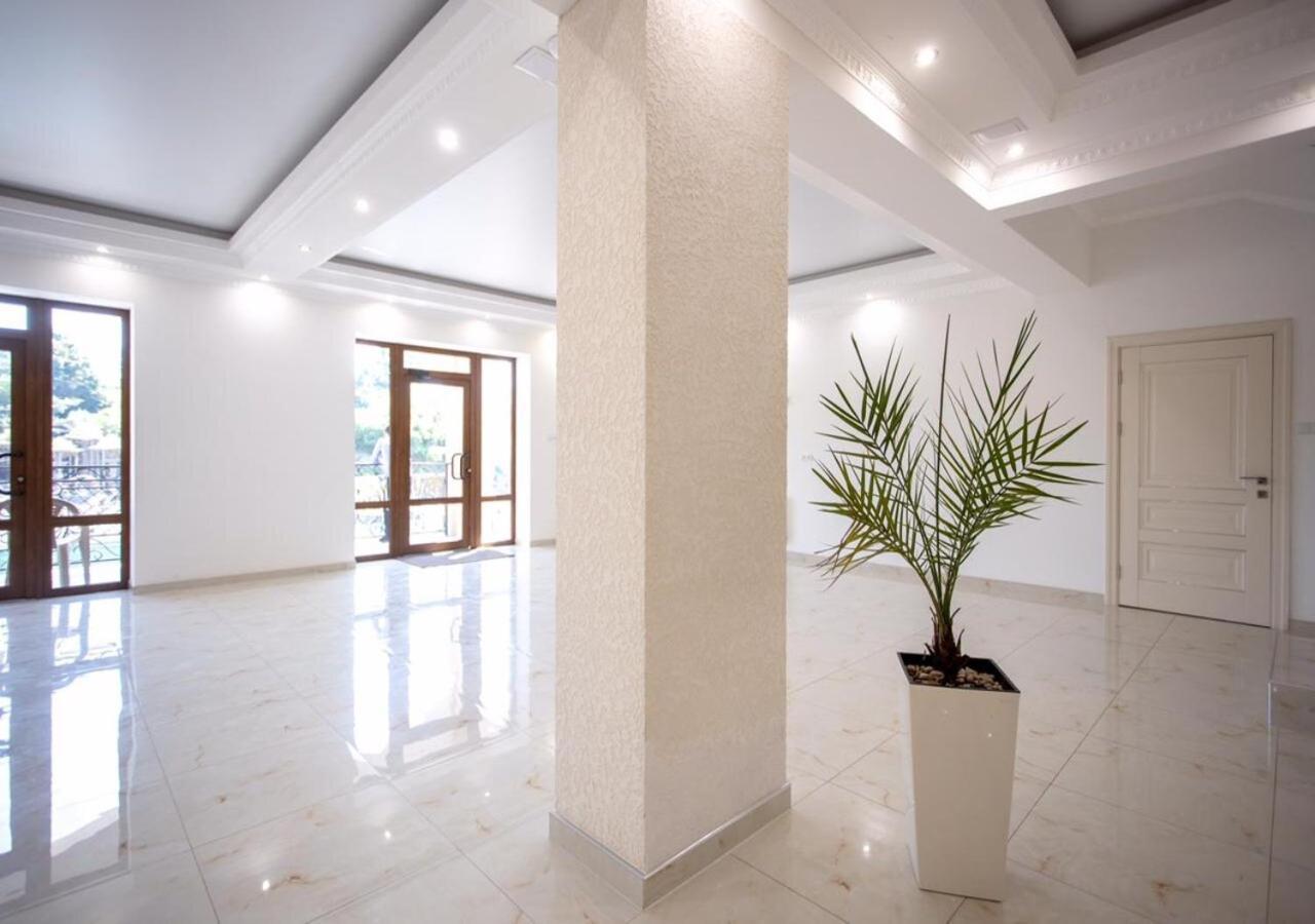 Готель River House Umanʼ Exteriér fotografie